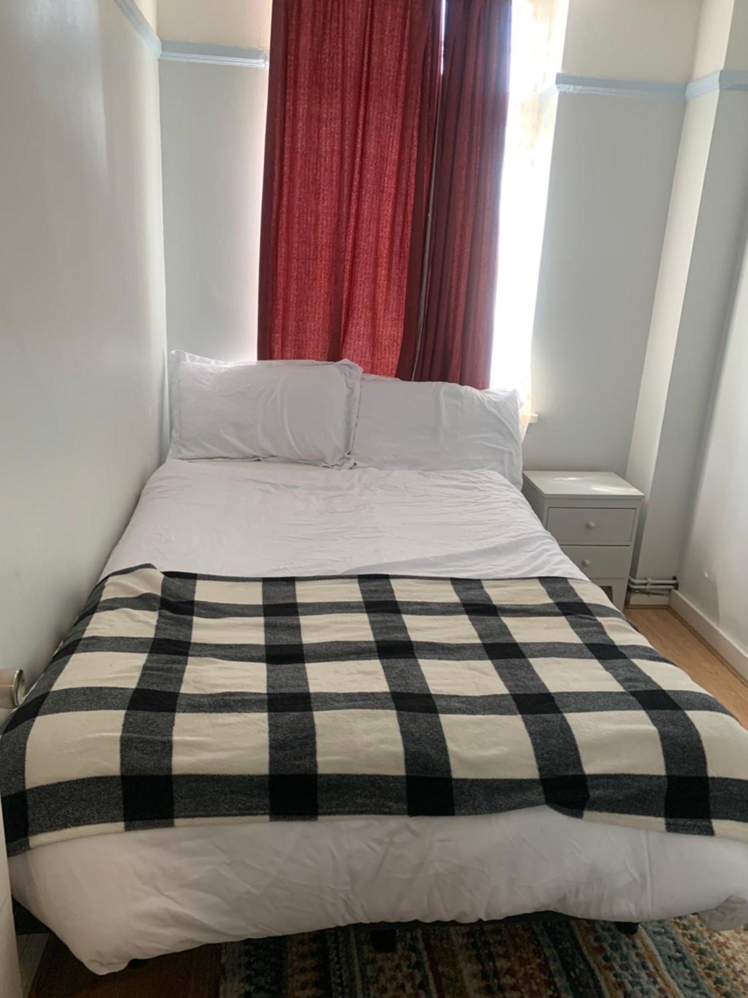 Luxury One Bedroom In Paddington Apartment London